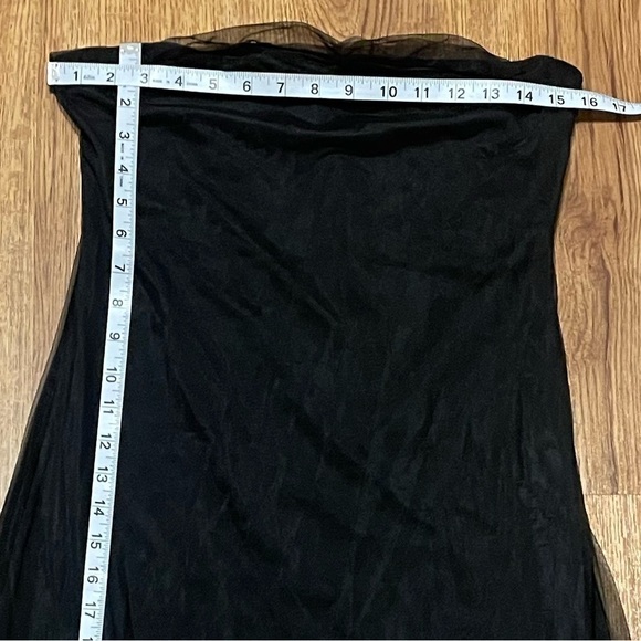 Elegant Romantic Strapless Tube Top Black Dress Mesh Floral Embroidery - Picture 8 of 9